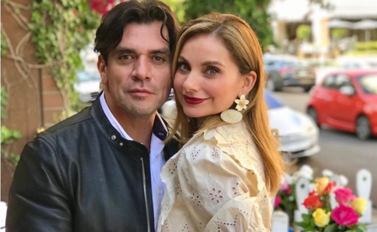 Jorge Salinas and Elizabeth Álvarez celebrate their wedding anniversary